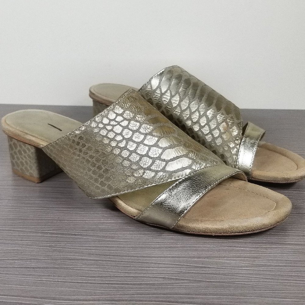 Donald J Pliner Monaco Snake-Print Slide Sandal, Platino Leather Womens Size 9 M